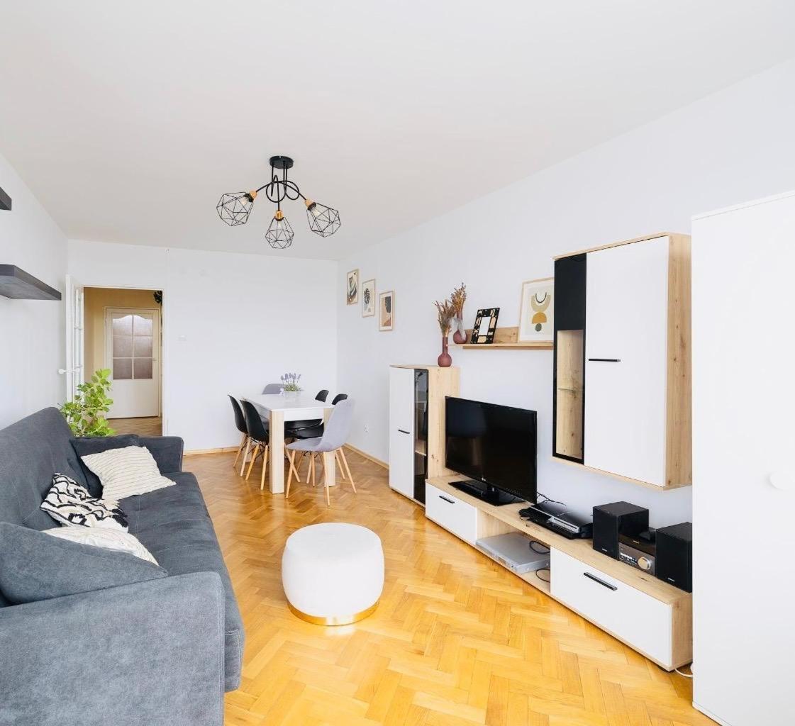 Apartament 2 Pokoje W Gdansku Kolobrzeska Przymorze Apartment Luaran gambar
